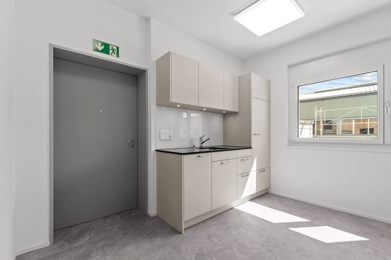 Erstvermietung - Exklusives 3-Zimmer-Büro (2)
