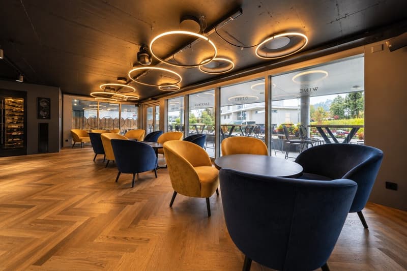 Exklusive Bar- & Loungefläche in Pfäffikon SZ - hochwertig ausgebaut! (4)