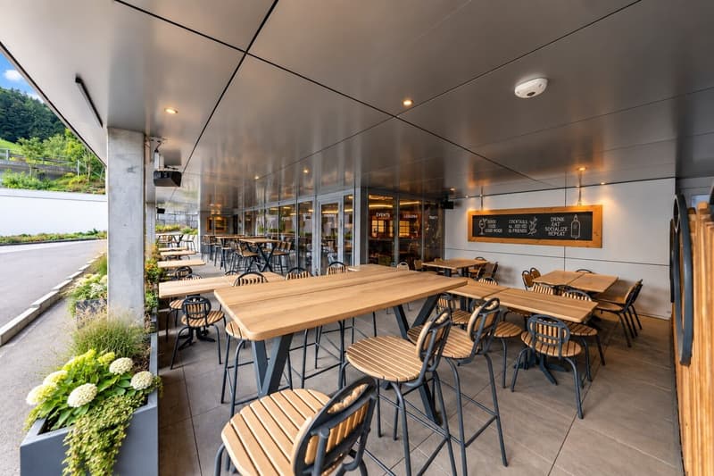 Exklusive Bar- & Loungefläche in Pfäffikon SZ - hochwertig ausgebaut! (3)