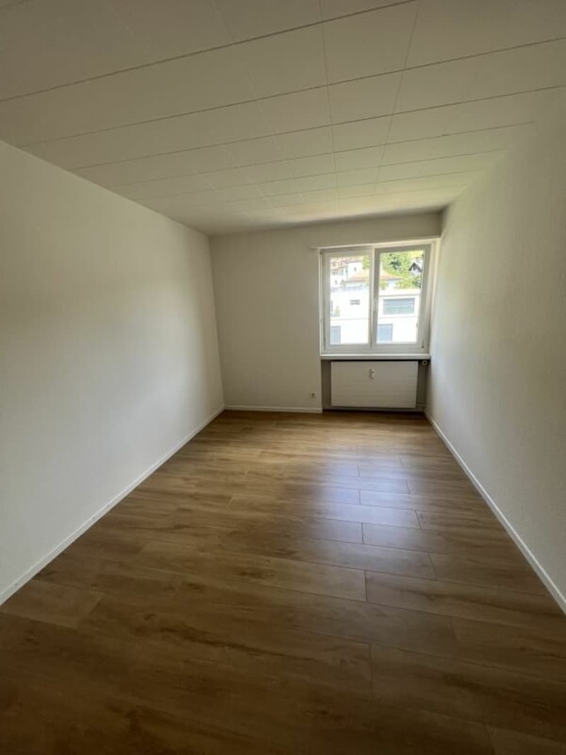 4,5 pièces appartement au 3e étage à Grellingen (4)