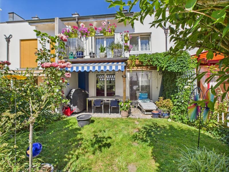 Familienfreundliches Reihenfamilienhaus mit sonnigem Garten (3)