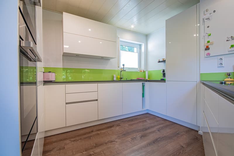 Jeune & Intelligent - Maison de 2 Familles avec Appartement pour Parents à Weizen (5)
