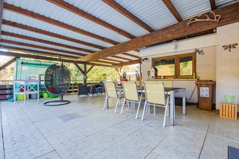 Jeune & Intelligent - Maison de 2 Familles avec Appartement pour Parents à Weizen (16)