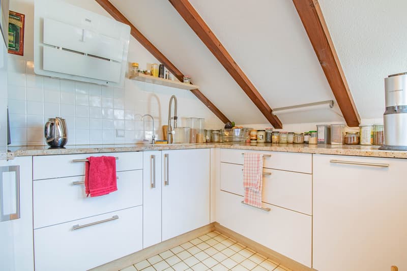 3-Zimmer Dachgeschosswohnung mit zwei Balkonen und Galerie in Ühlingen (3)