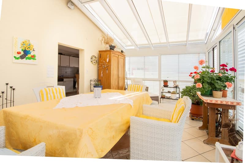 Freistehendes Einfamilienhaus mit schönem Garten in ruhiger Lage von Wutöschingen (8)