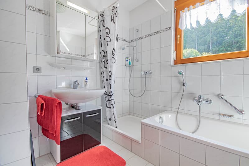 Großzügige 3-Zimmer Wohnung mit zwei Balkonen in Schluchsee (14)