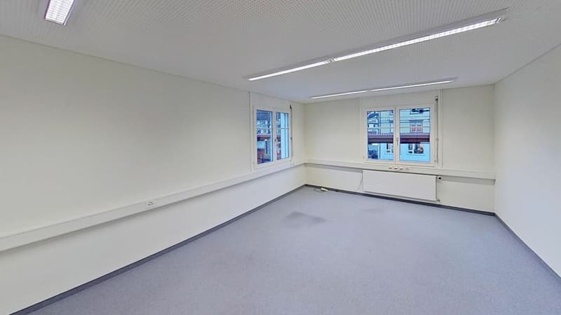 Top Location Appenzell: Office directly at the train station (9)
