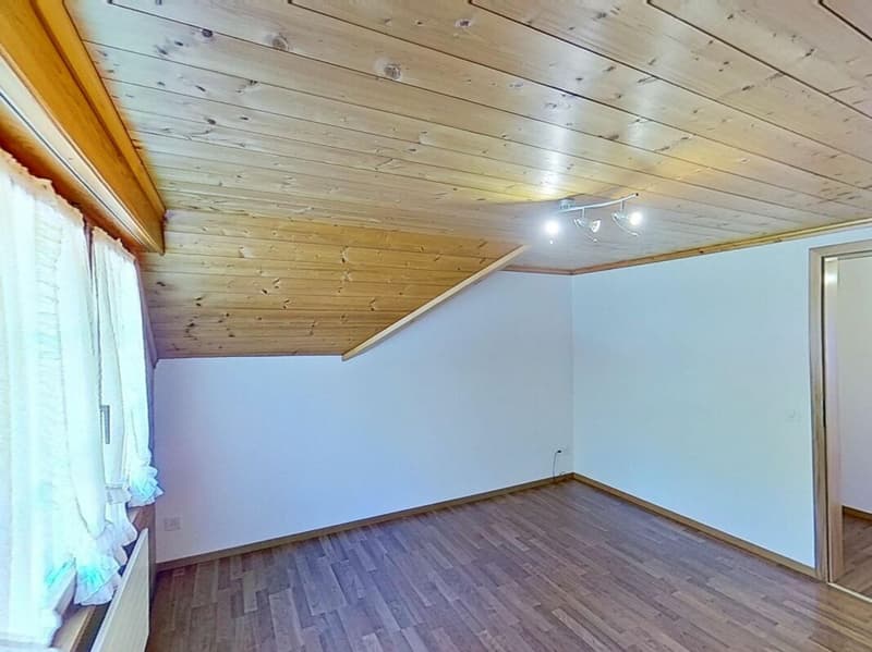 Charmante 3.5-Zimmer-Wohnung in sonniger Aussichtslage (7)
