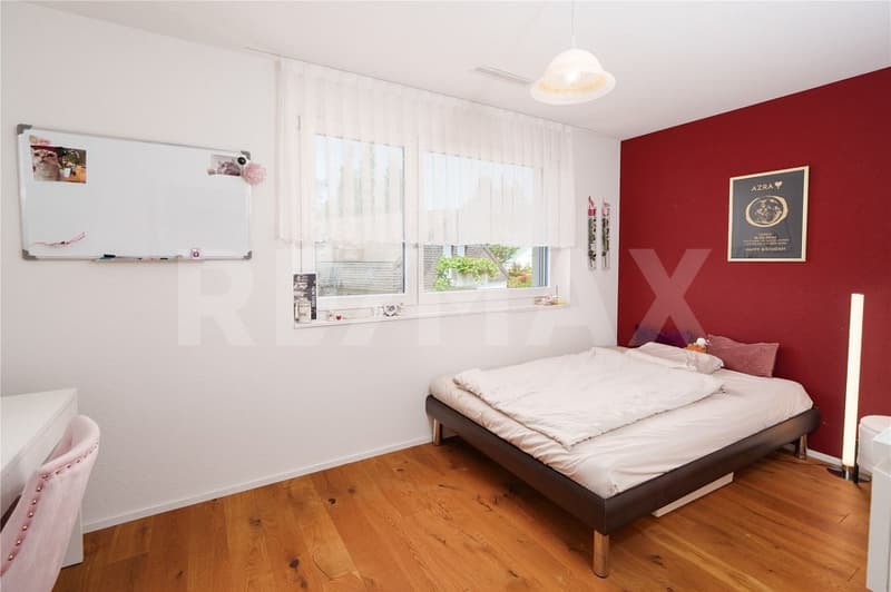 4 1/2 Zimmerwohnung mit grossem Balkon (6)