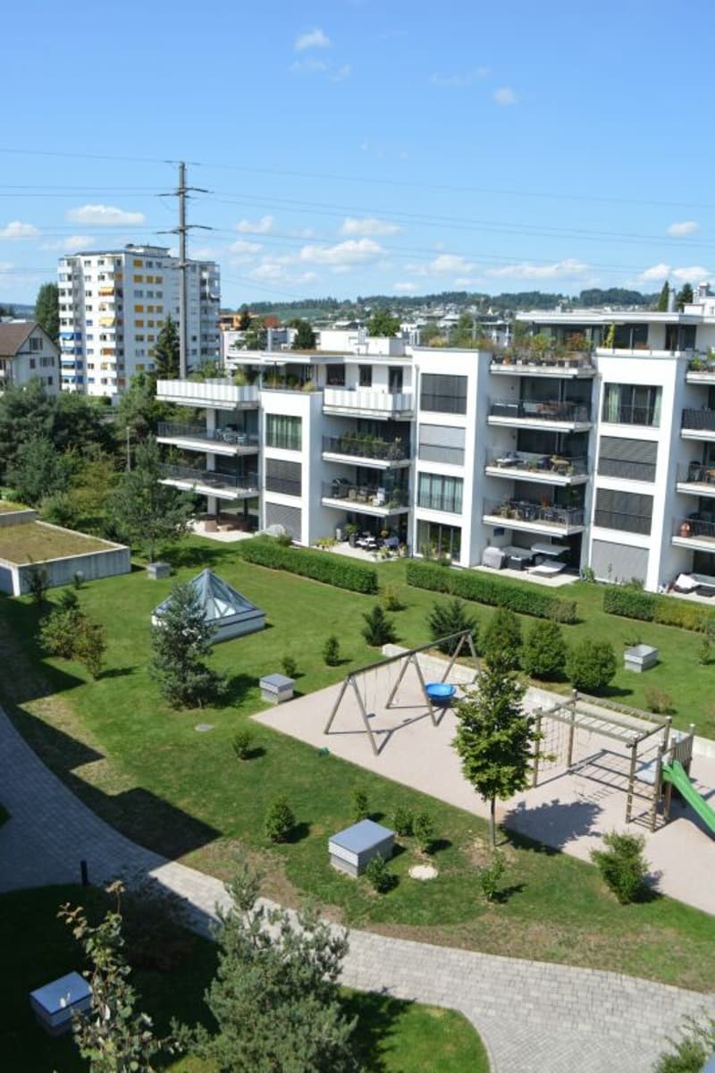 Grosszügige 5 1/2-ZW in der Eichfeldpark-Überbauung zu vermieten (12)