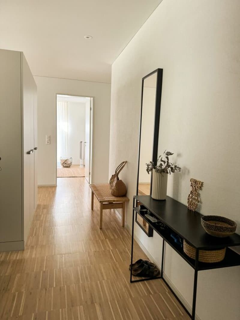 Neuwertige 3.5 Zimmerwohnung in der beliebten Überbauung "Langrüti" zu vermieten! (7)