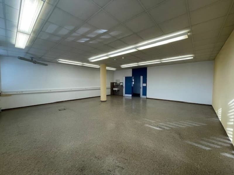 Büro- und Gewerbefläche im Raum Rapperswil zu vermieten! (3)