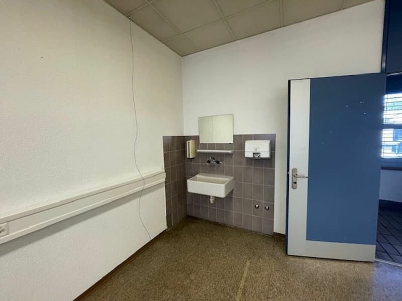 Büro- und Gewerbefläche im Raum Rapperswil zu vermieten! (5)