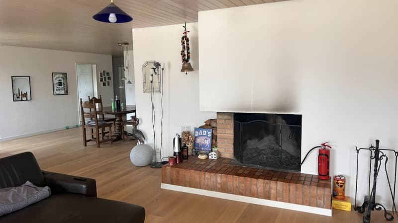 Grosszügige 5.5-ZW mit riesiger Terrasse wartet auf Sie! (5)
