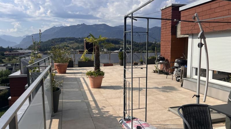 Grosszügige 5.5-ZW mit riesiger Terrasse wartet auf Sie! (13)