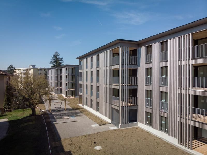 3.5-Zimmerwohnung- zentrales Wohnen mit hohem Ausbaustandard (1)