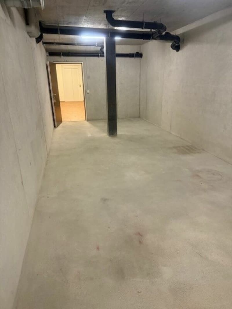 Grosser Bastelraum in Eschenbach (2)