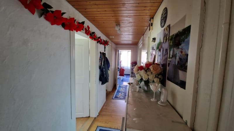 4.5 Zimmerwohnung an zentraler Lage zu vermieten! (10)