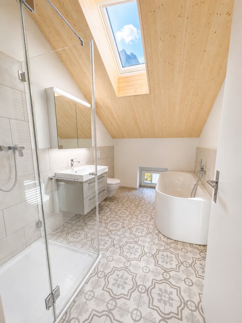 Exklusive 3.5-Zimmer-Maisonettewohnung mit Terrasse (15)