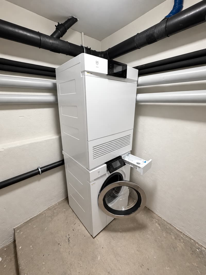 Charmantes 5.5-Zimmer-Reihenhaus an ruhiger - aber zentraler Lage in Ennenda (9)