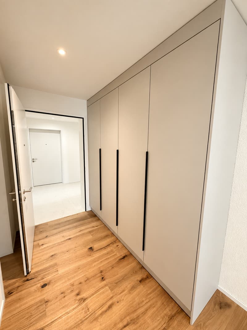 Moderne 3.5-Zimmer-Wohnung im Neubau in Glarus – sofort verfügbar! (4)