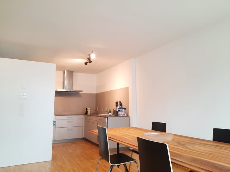 Modernes Atelier als Monatszimmer zu vermieten (2)