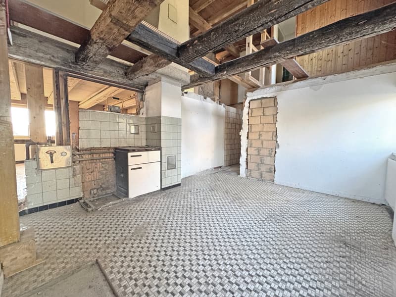 Hausteil (vormals Bauernhaus), im Rohbau, Baubewilligung für Komplett-Sanierung vorhanden (5)