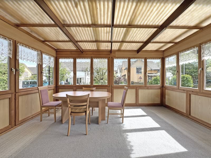 6-Zimmer-Einfamilienhaus, freistehend, ruhiges, familiäres Wohnquartier am Dorfrand (6)