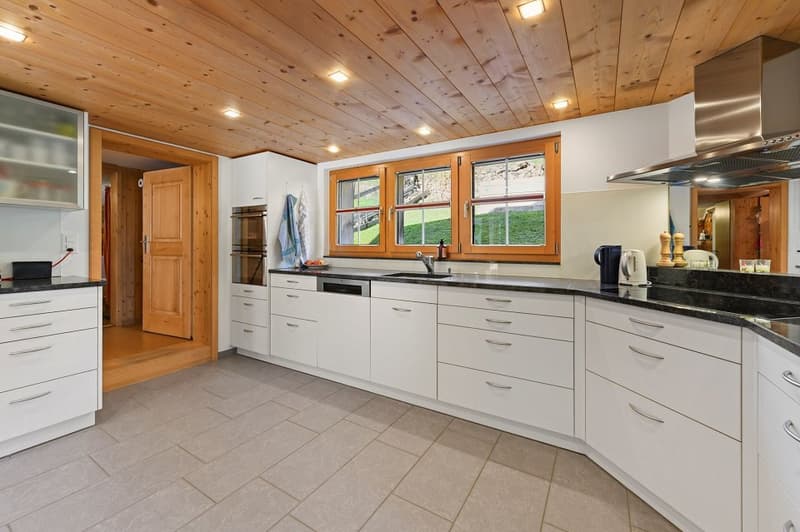 Maison individuelle détachée avec vue lointaine et offre d'espace généreuse (6)