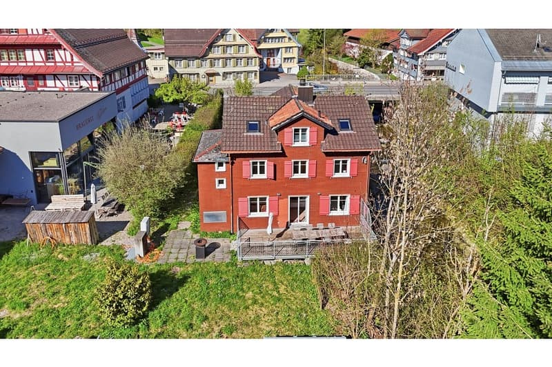 Grosses Einfamilienhaus in Neu St. Johann (2)