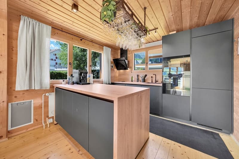 Exklusives 5.5-Zimmer-Chalet in unverbaubarer Aussichtslage in Wildhaus (10)