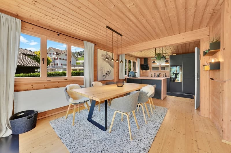 Exklusives 5.5-Zimmer-Chalet in unverbaubarer Aussichtslage in Wildhaus (4)