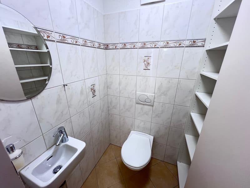 Tolle Lage mit unverbaubarer Weitsicht (10)