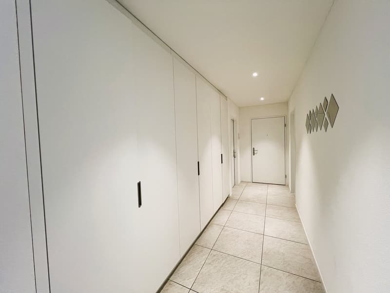 Grosszügige 5.5-Zimmer-Wohnung im Erdgeschoss in Gebertingen (3)