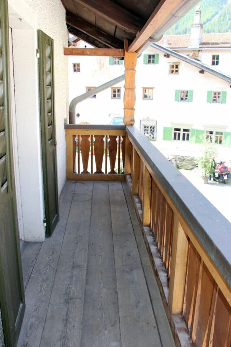 Holzlaube