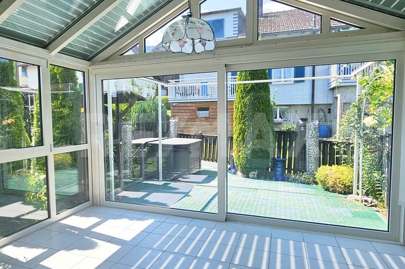 Sönd Willkomm! Charmantes Einfamilienhaus mit Wintergarten und Baurecht (11)
