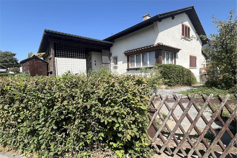 4.5 Zimmer-Einfamilienhaus mit Perspektiven - mitten im Quartier (2)