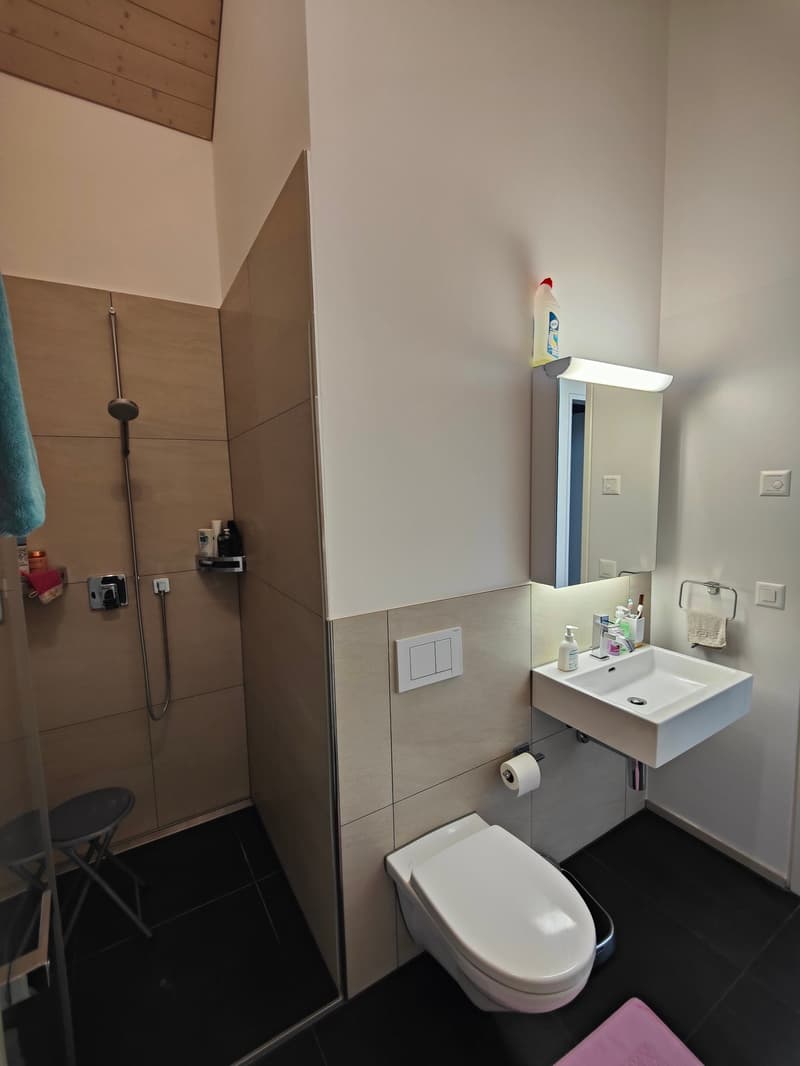 Dusche/WC oben