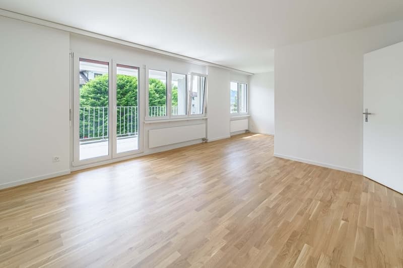 Flawil_Oberstr4_OG22_Wohnen1.jpg