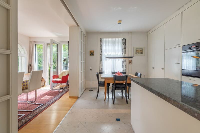 7.5-Zi-Einfamilienhaus mit Einliegerwohnung und Garten (3)