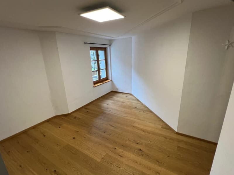 Gemütliche 4.5-Zimmer-Wohnung mit Balkon in Hallau (10)