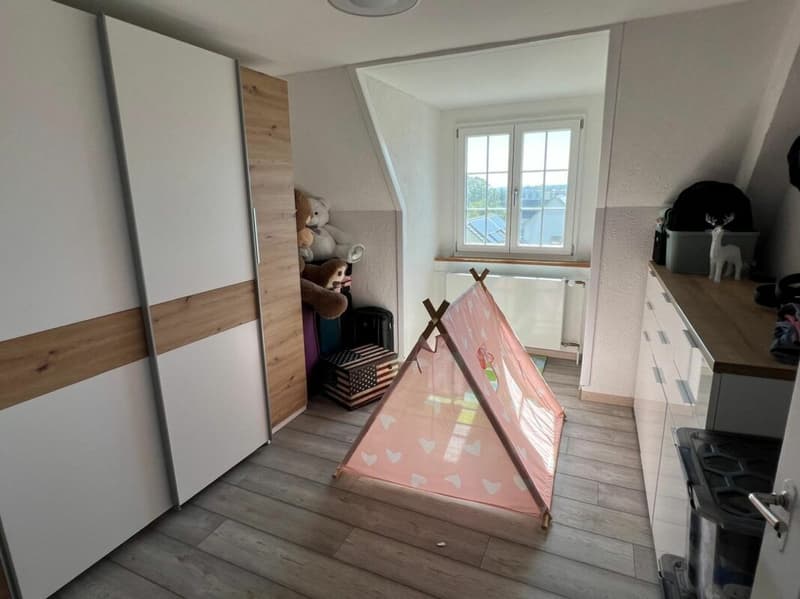 Charmante 5.5-Zimmer-Doppelhaushälfte im beliebten Geissbergquartier (5)