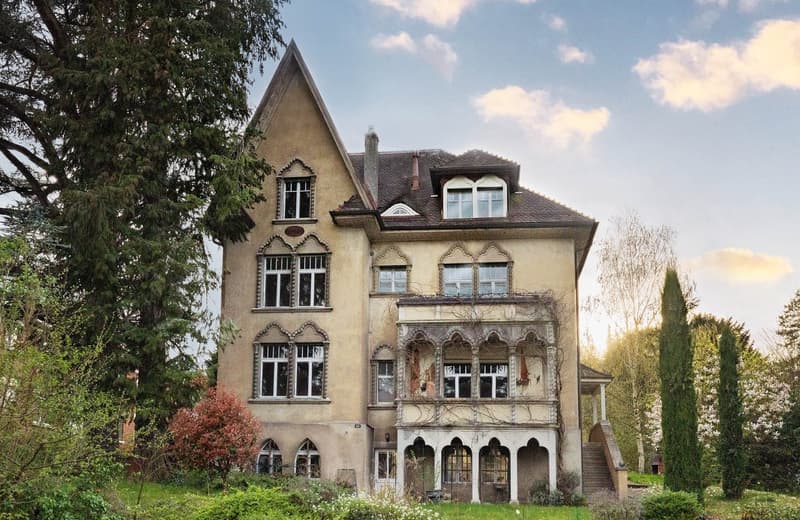 Historische Villa mit 4 Wohneinheiten an bester Lage mit Seeblick (1)
