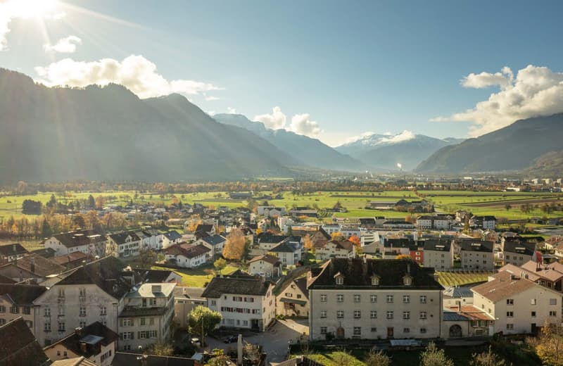 Historisches Turmhaus mit fünf Wohneinheiten an wunderschöner Lage (13)
