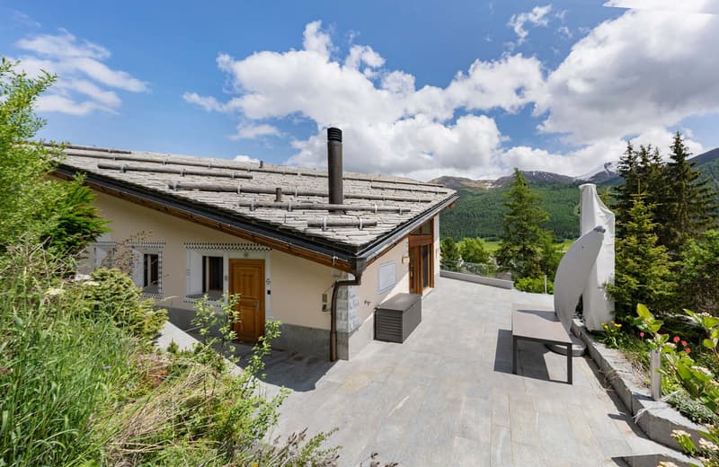 Exklusive Luxusvilla im Oberengadin – Zweitwohnsitz mit Spa, Tiefgarage & Weitblick (5)