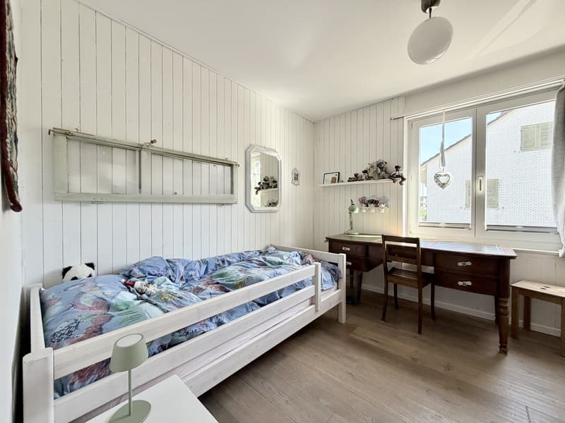 Charmantes 6.5-Zimmer-Doppeleinfamilienhaus in Grenchen (18)