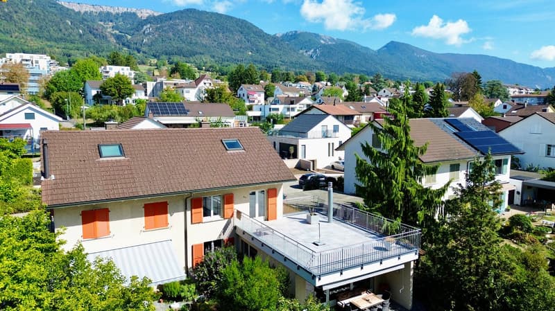 Charmantes 6.5-Zimmer-Doppeleinfamilienhaus in Grenchen (34)