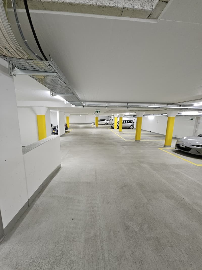 Einstellplatz in Tiefgarage zu vermieten (4)