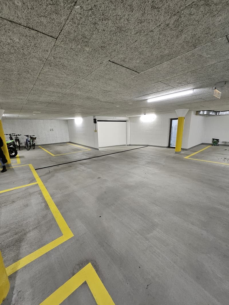 Einstellplatz in Tiefgarage zu vermieten (3)