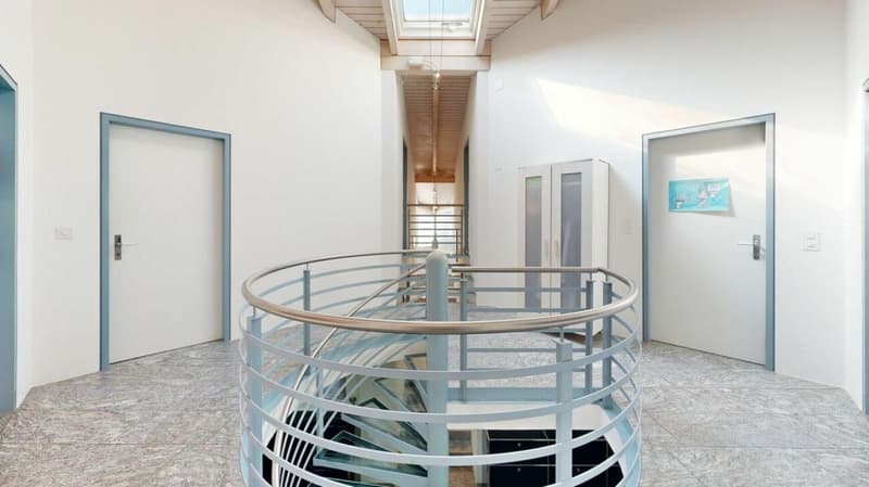 Villa représentative dans un excellent emplacement dans la région de Solothurn (6)
